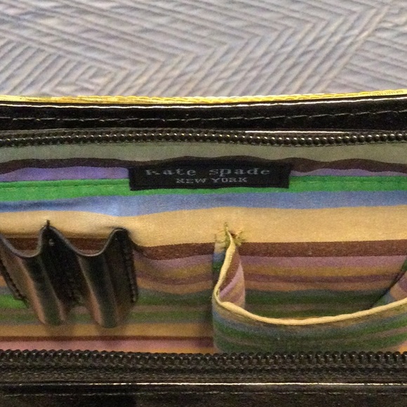 kate spade New York black and green leather and canvas shoulder bag for women - Picture 7 of 11